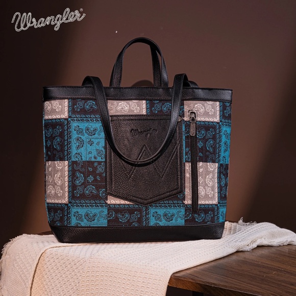 Wrangler Paisley Pattern Dual Sided Print Tote + Wallet Turquoise - Picture 3 of 8